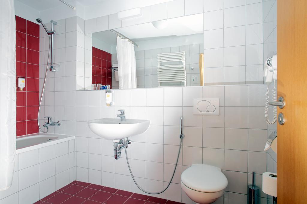 Hotel Chvalská Tvrz 3*